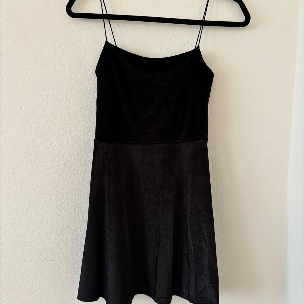 Elegant Black Spaghetti Strap Dress